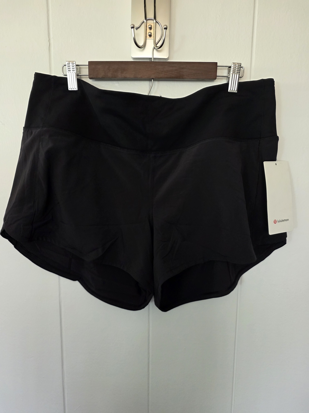 Lululemon Speed Up HR Short Size 14 NWT